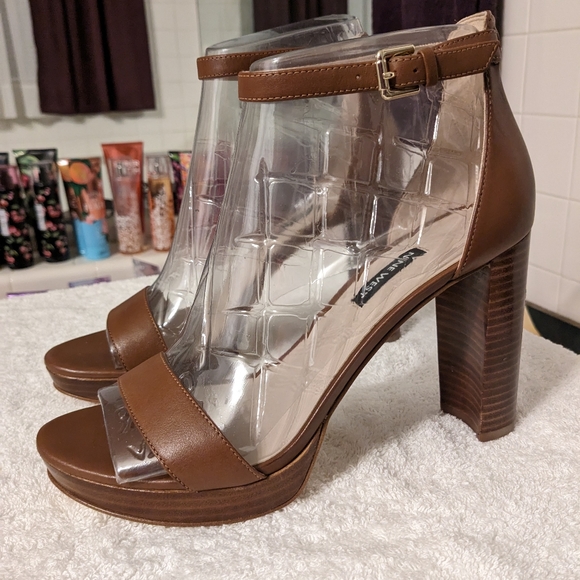 Nine West Women's Leather Platform Sandals w/Block Heels Size 9.5, 9 1/2 - Picture 5 of 5
